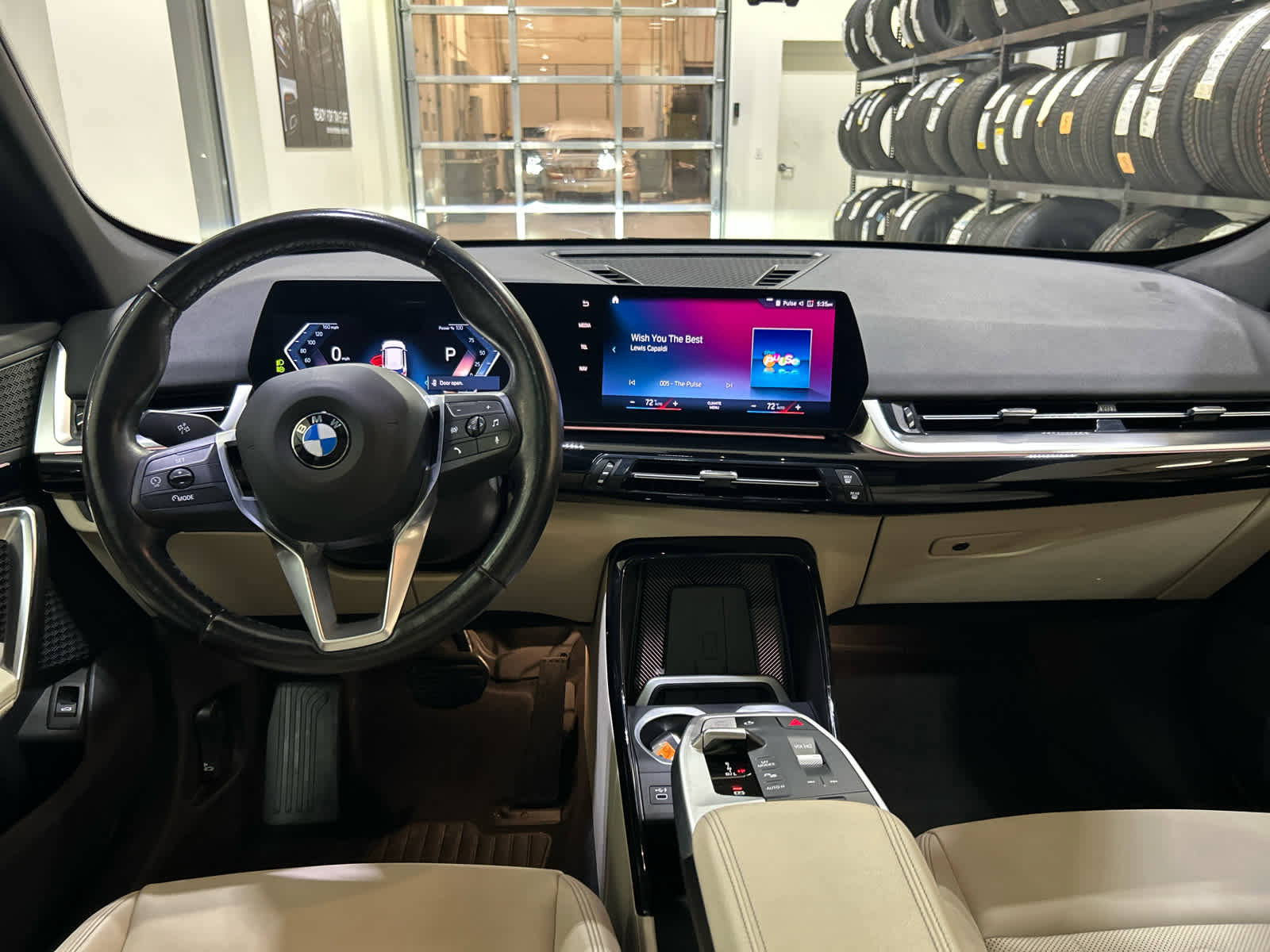 Used 2023 BMW X1 xDrive28i image 17