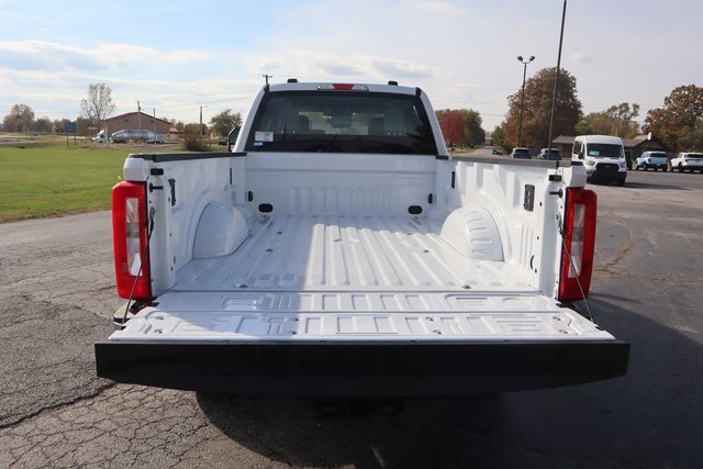 New 2026 Ford F250 XL w/ XL Chrome Package image 23