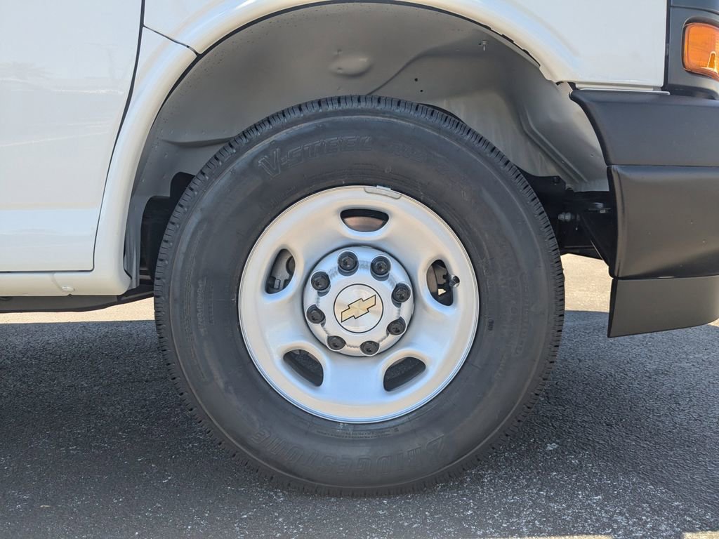 New 2025 Chevrolet Express 2500 w/ Driver Convenience Package RWD image 11