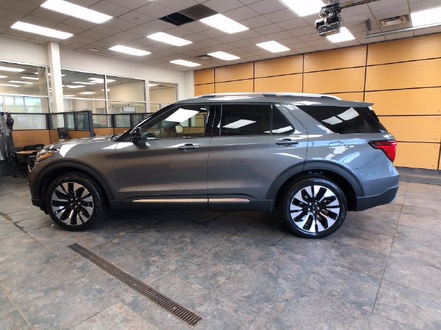 New 2027 Ford Explorer Platinum w/ LUX Leather Package AWD/4WD image 4