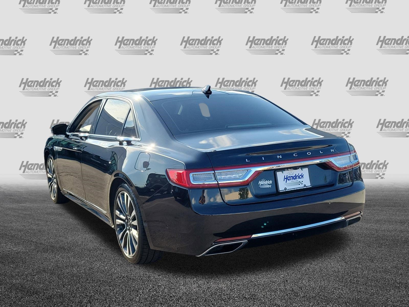 Used 2019 Lincoln Continental Reserve FWD image 5