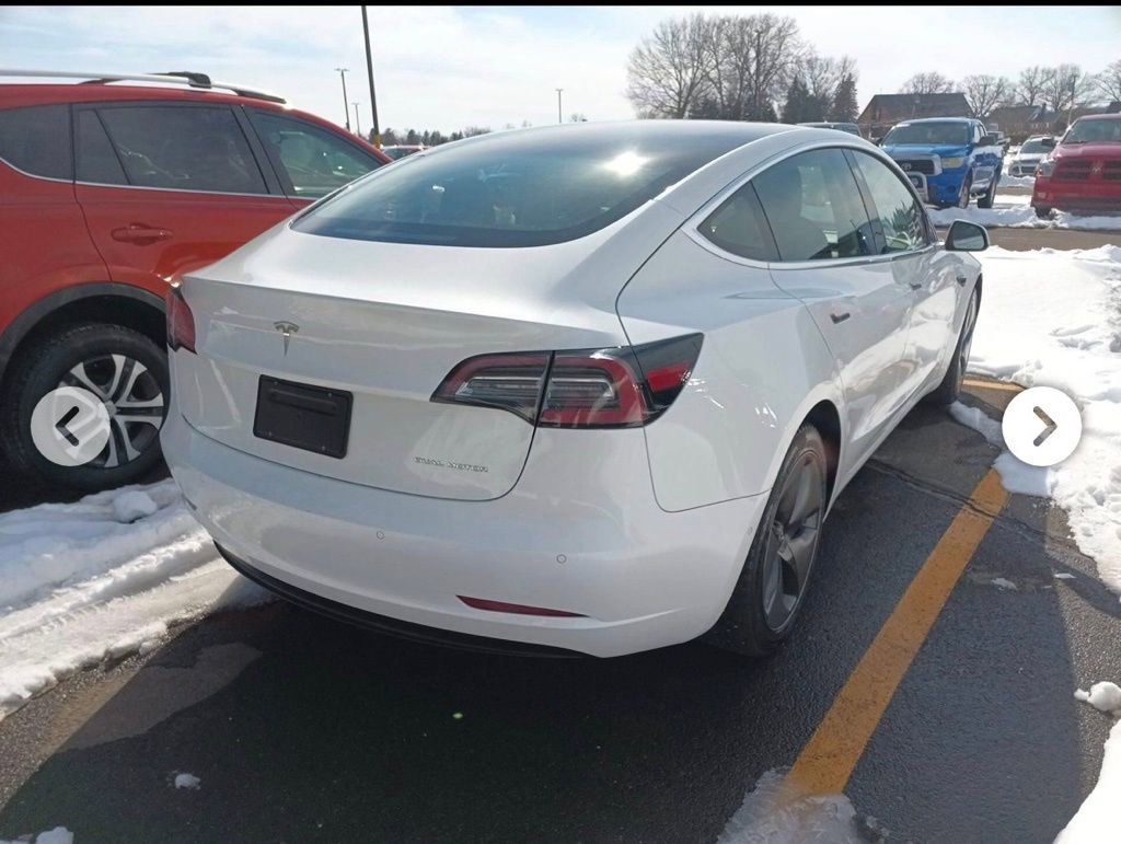 Used 2019 Tesla Model 3 Long Range image 4