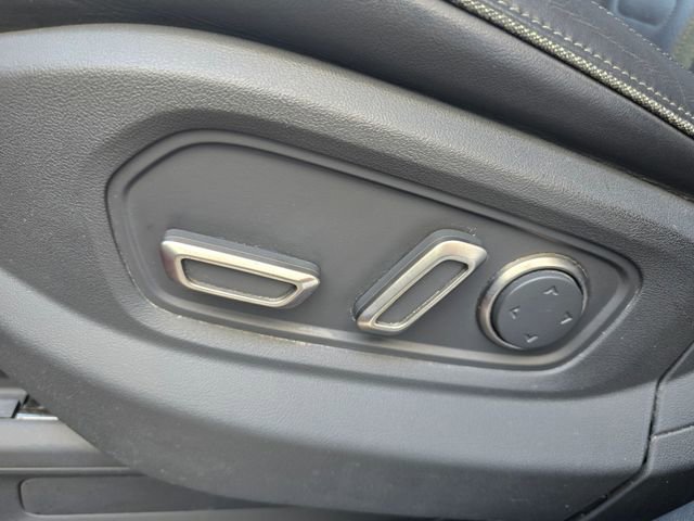 Used 2022 Rivian R1T Adventure image 20