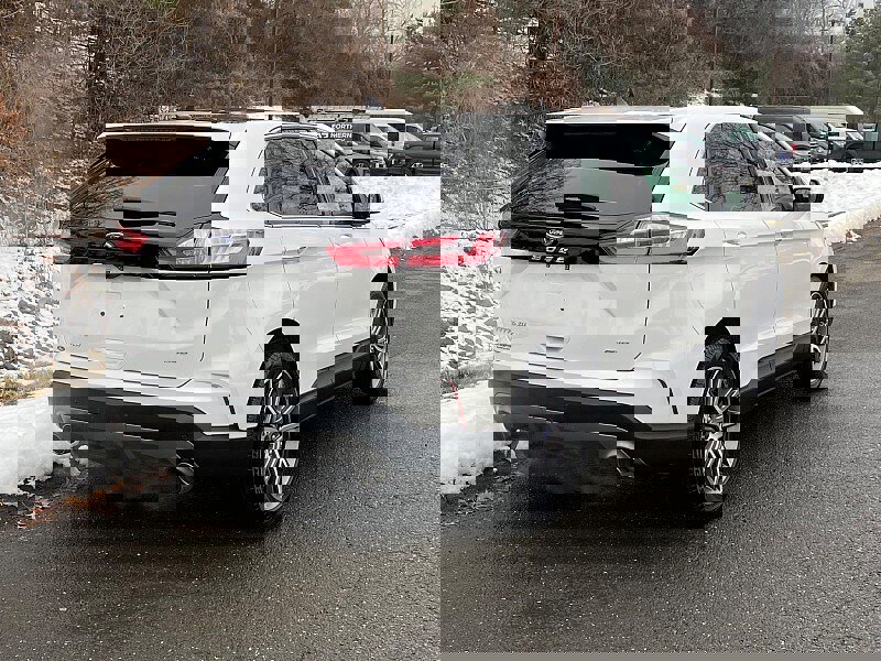 Certified 2022 Ford Edge Titanium w/ Cargo Accessory Package image 7