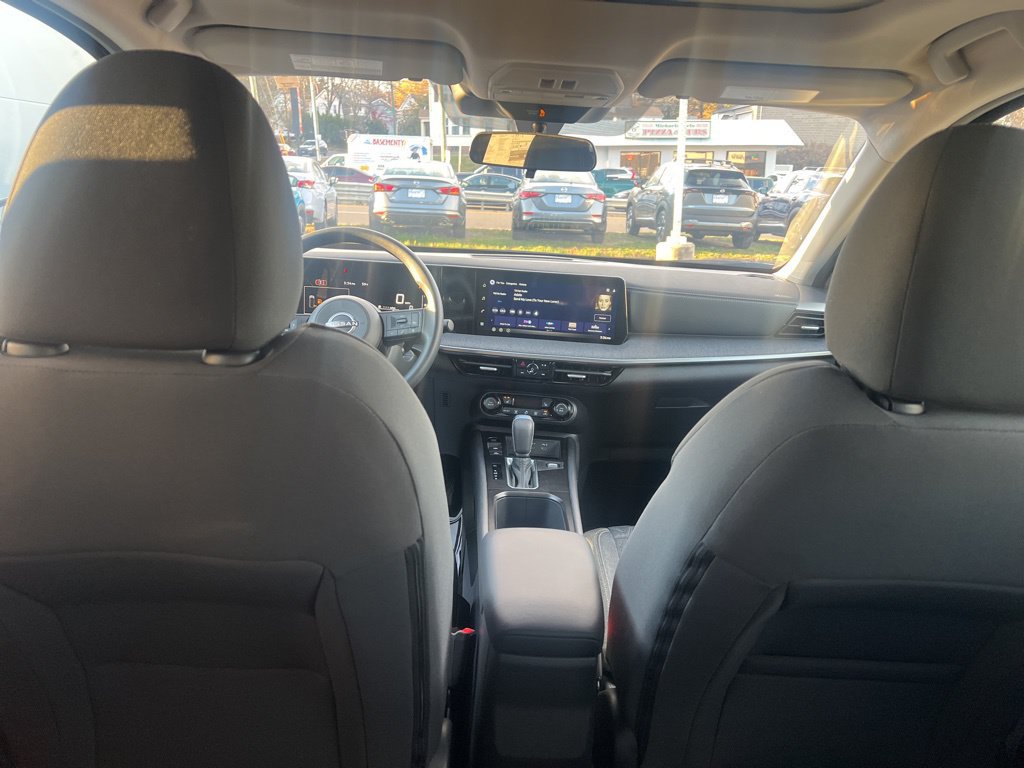 New 2026 Nissan Kicks SV w/ SV Premium Package AWD/4WD image 19
