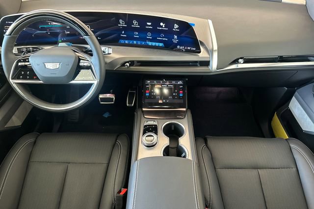 New 2026 Cadillac Vistiq Luxury image 13