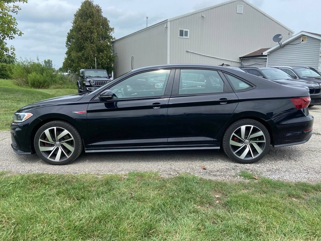 Used 2020 Volkswagen Jetta GLI FWD image 2