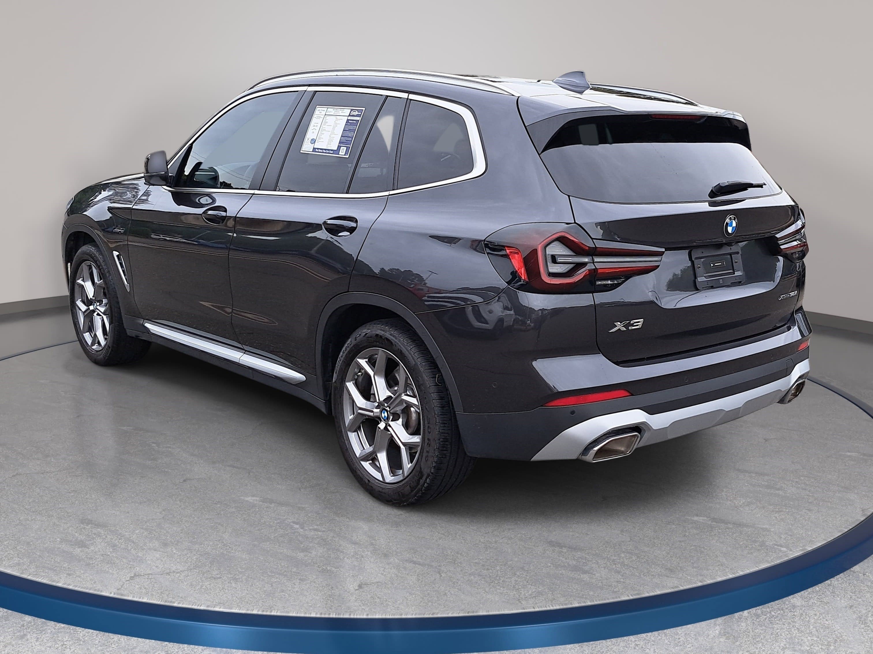 Used 2024 BMW X3 xDrive30i w/ Premium Package w/ZPA AWD/4WD image 7