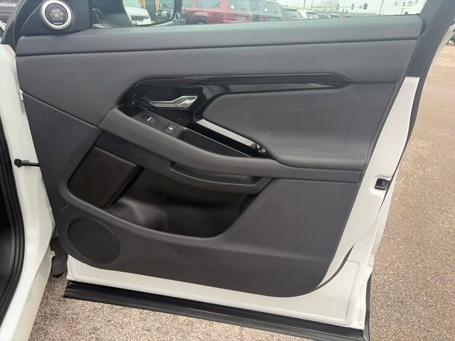 Used 2024 Land Rover Range Rover Evoque S image 46