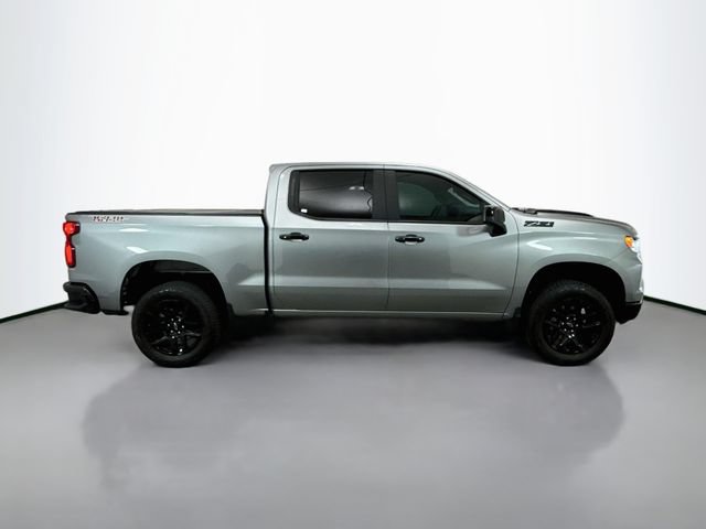 Used 2025 Chevrolet Silverado 1500 LT Trail Boss w/ Convenience Package II AWD/4WD image 9