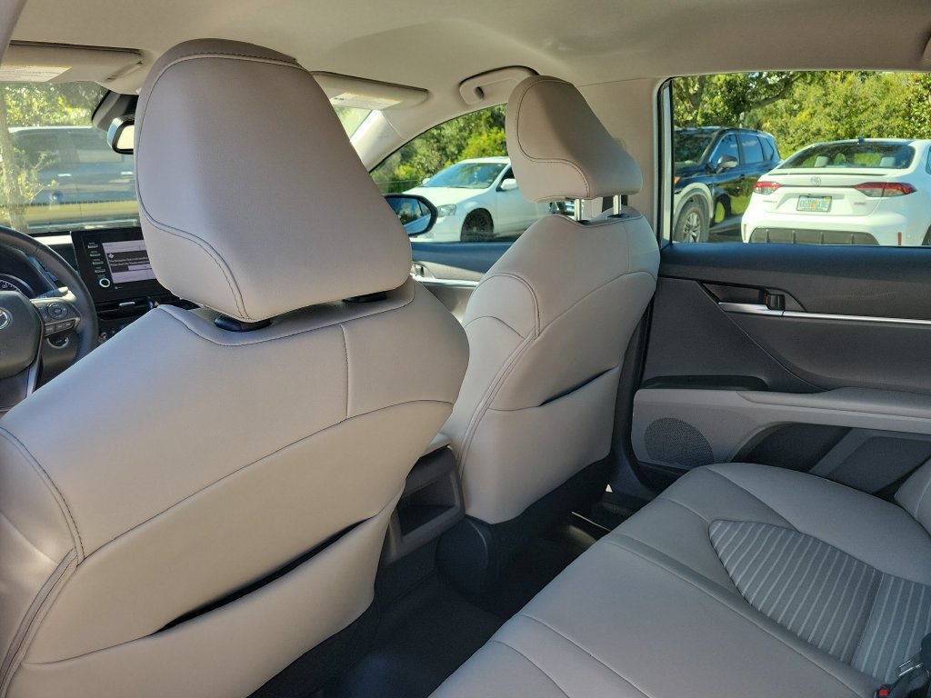 Used 2024 Toyota Camry SE w/ Convenience Package FWD image 26