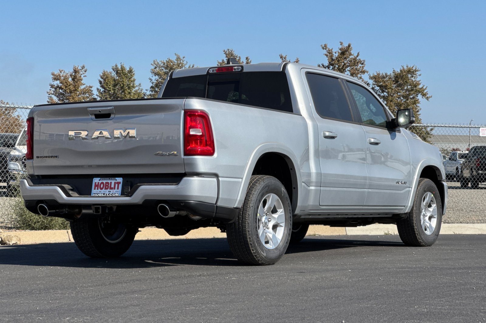 New 2027 RAM 1500 4x4 Crew Cab image 3