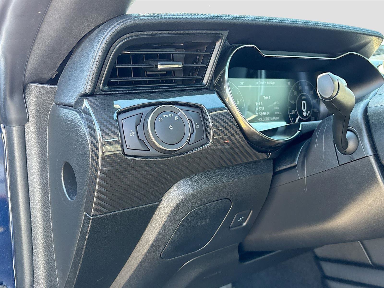 Used 2020 Ford Mustang Shelby GT500 w/ Carbon Fiber Track Pack image 11