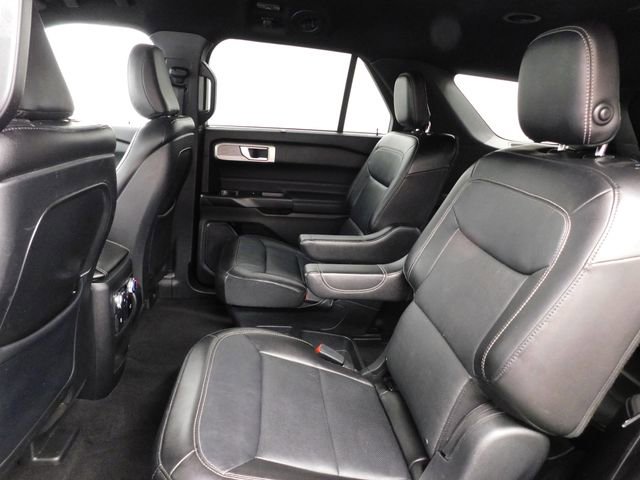 Used 2020 Ford Explorer Limited image 22