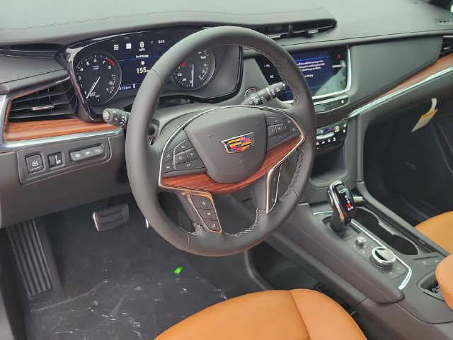 New 2026 Cadillac XT5 Premium Luxury w/ LPO, ONYX Package AWD/4WD image 8