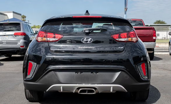 Used 2020 Hyundai Veloster 2.0 FWD image 9