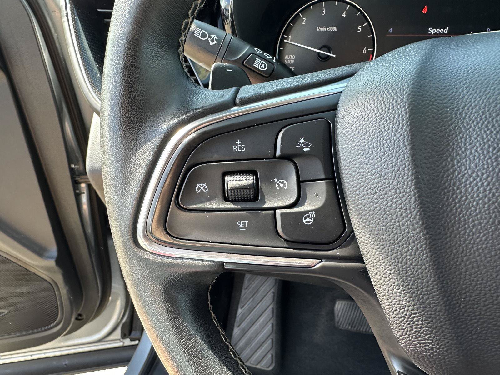 Used 2023 Buick Envision Preferred AWD/4WD image 22