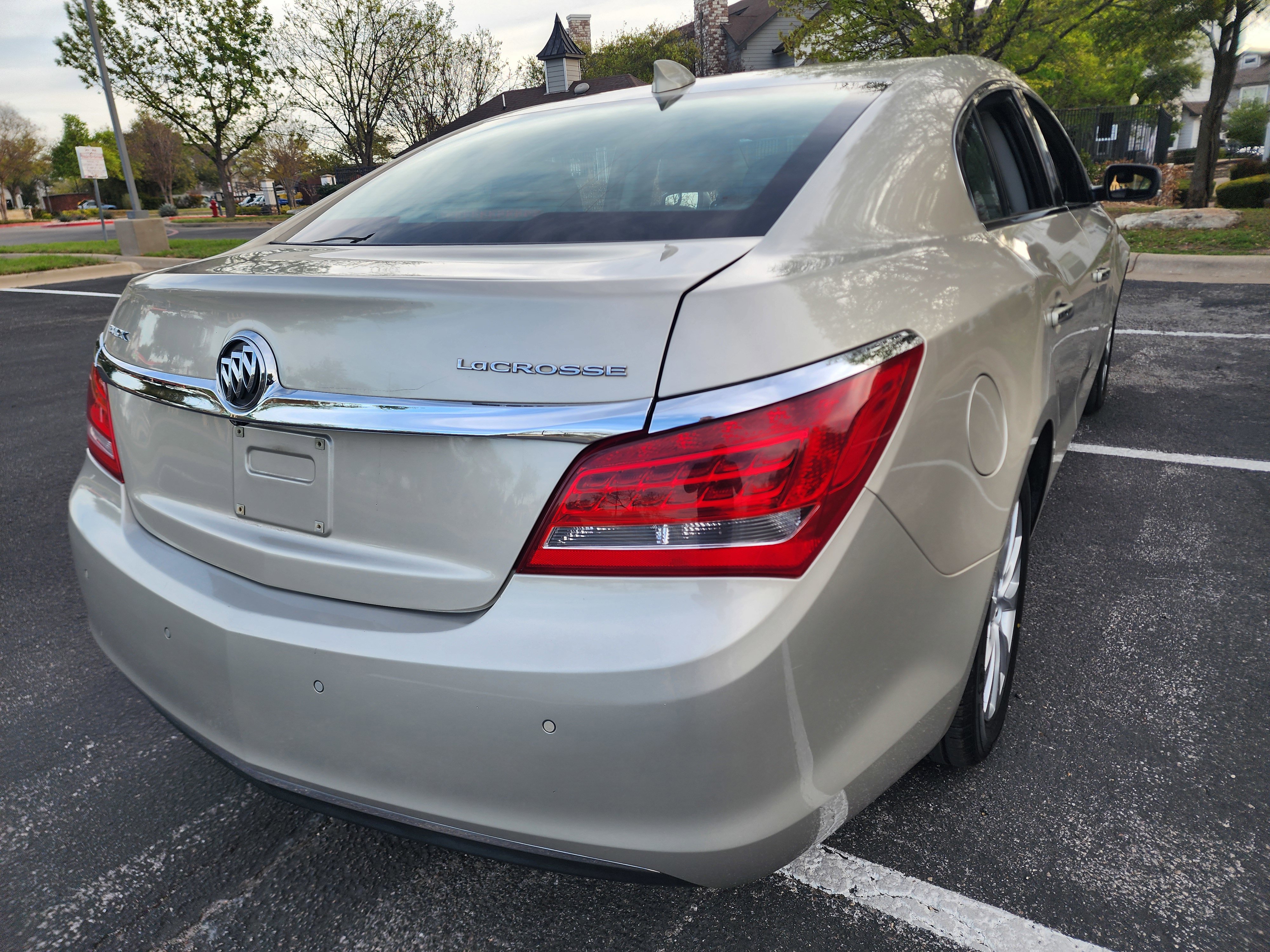 Used 2015 Buick LaCrosse Leather image 7