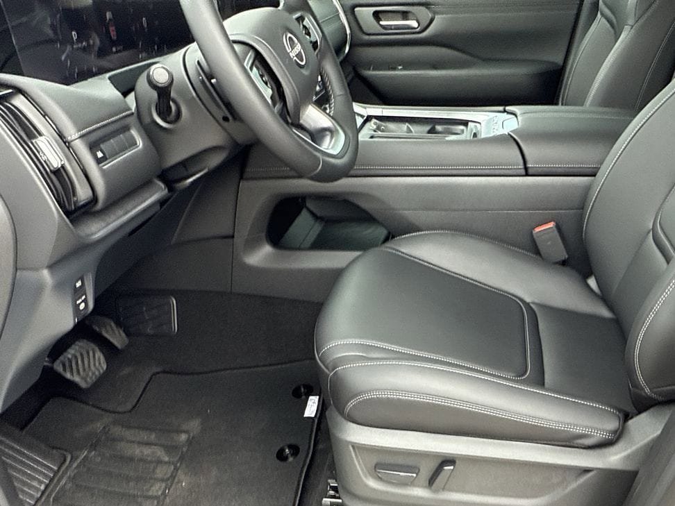 New 2026 Nissan Armada SV image 22