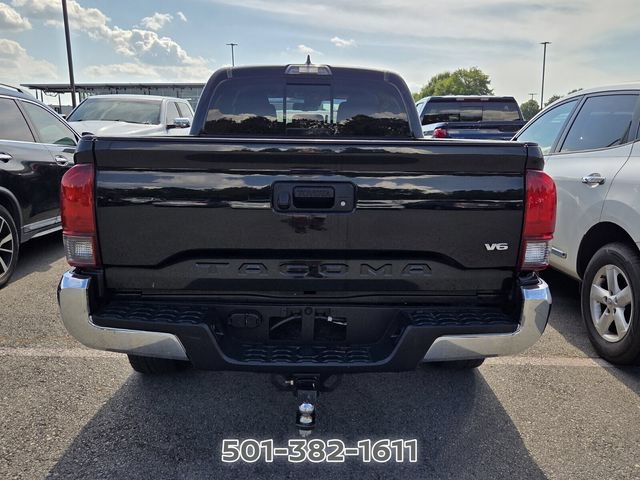 Used 2018 Toyota Tacoma SR5 RWD image 4