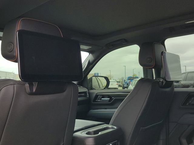 Used 2026 GMC Yukon XL AT4 w/ AT4 Premium Plus Package AWD/4WD image 12