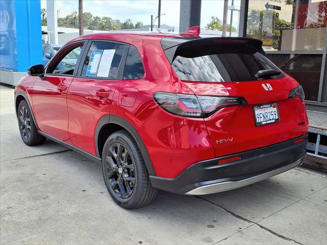 Used 2023 Honda HR-V Sport image 4