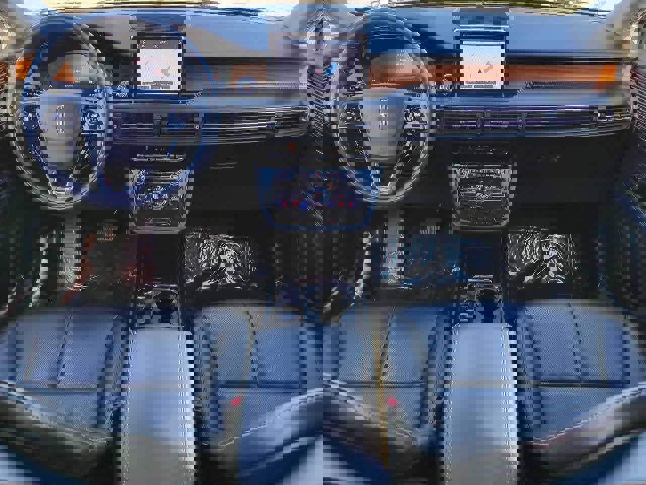 Used 2022 Lincoln Corsair Reserve image 14