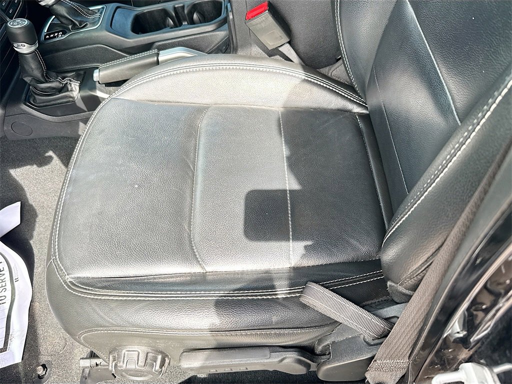 Used 2022 Jeep Wrangler Unlimited Sahara w/ Cold Weather Group image 20