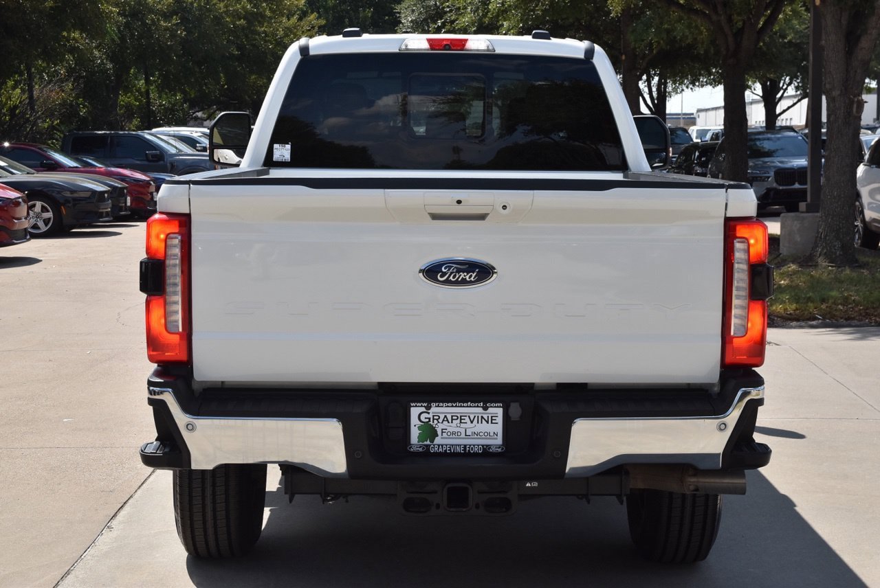 Used 2023 Ford F250 Lariat w/ Lariat Ultimate Package AWD/4WD image 9