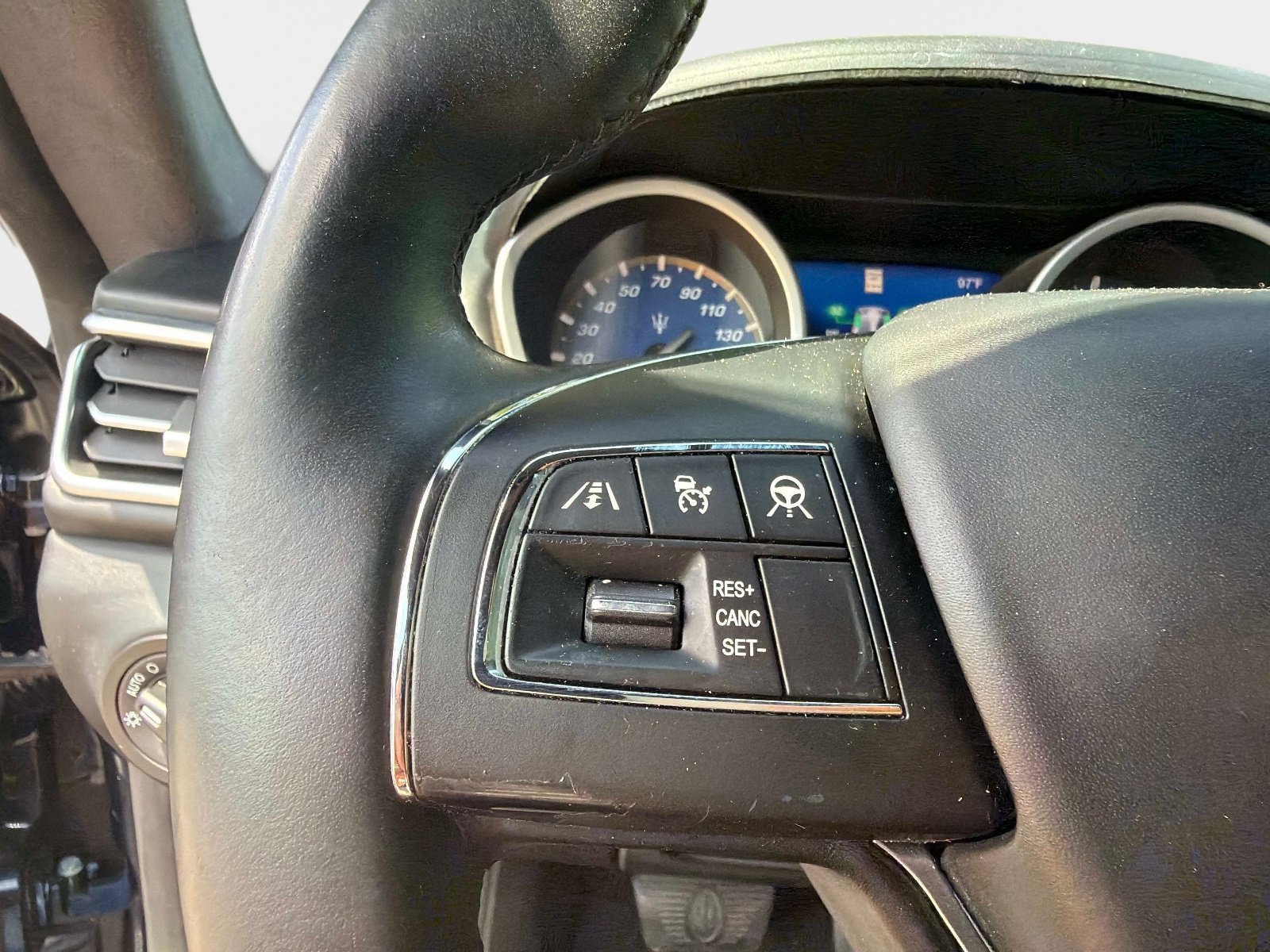 Used 2019 Maserati Ghibli S GranLusso RWD image 27