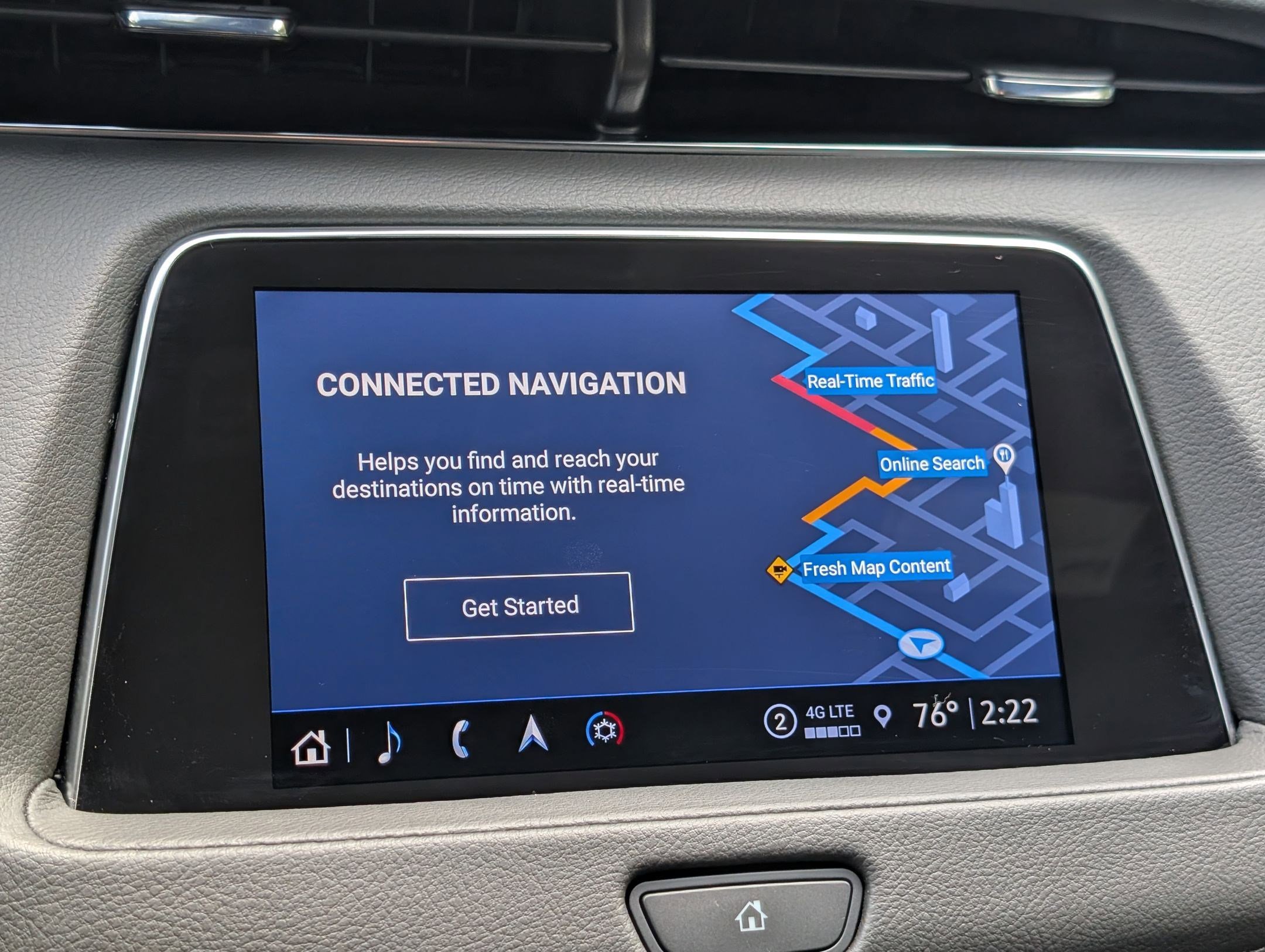 Certified 2023 Cadillac XT4 Premium Luxury w/ Cold Weather Package image 21