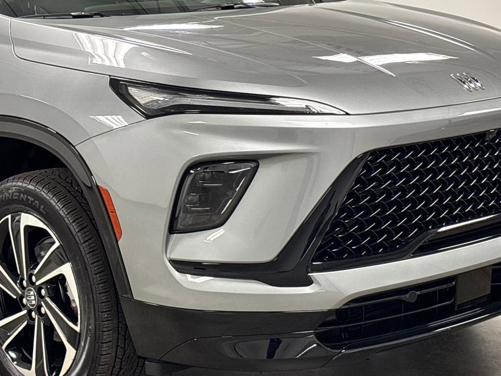 New 2026 Buick Enclave Sport Touring w/ Power Package image 4