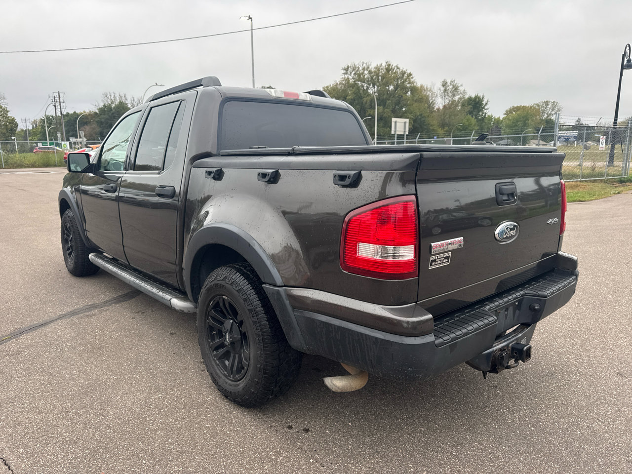 Used 2007 Ford Explorer Sport Trac XLT image 8