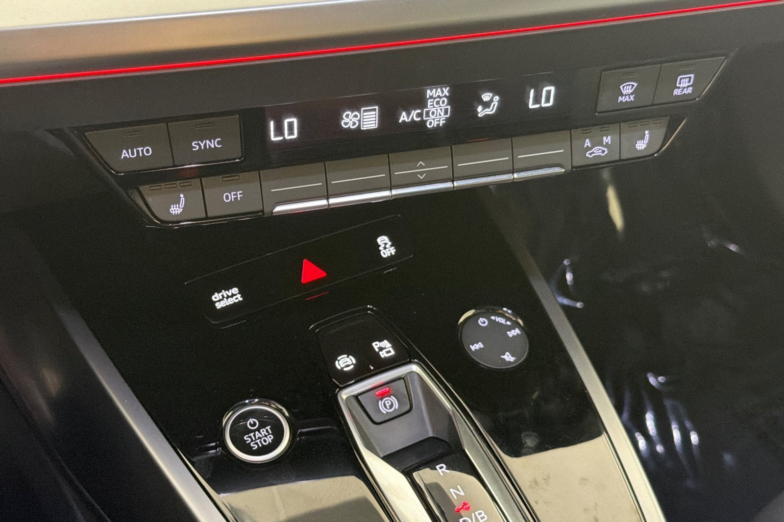 Certified 2023 Audi Q4 e-tron Premium w/ Premium Plus RWD image 20