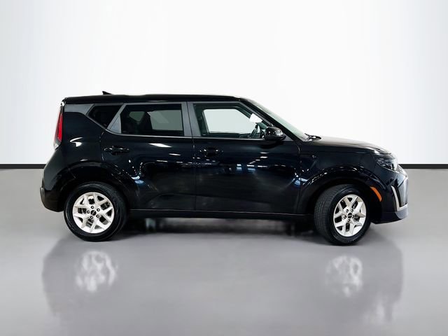 Certified 2023 Kia Soul LX w/ LX Technology Package image 8