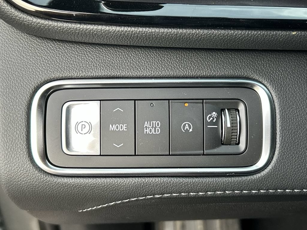 New 2026 Buick Enclave Sport Touring w/ Power Package FWD image 18