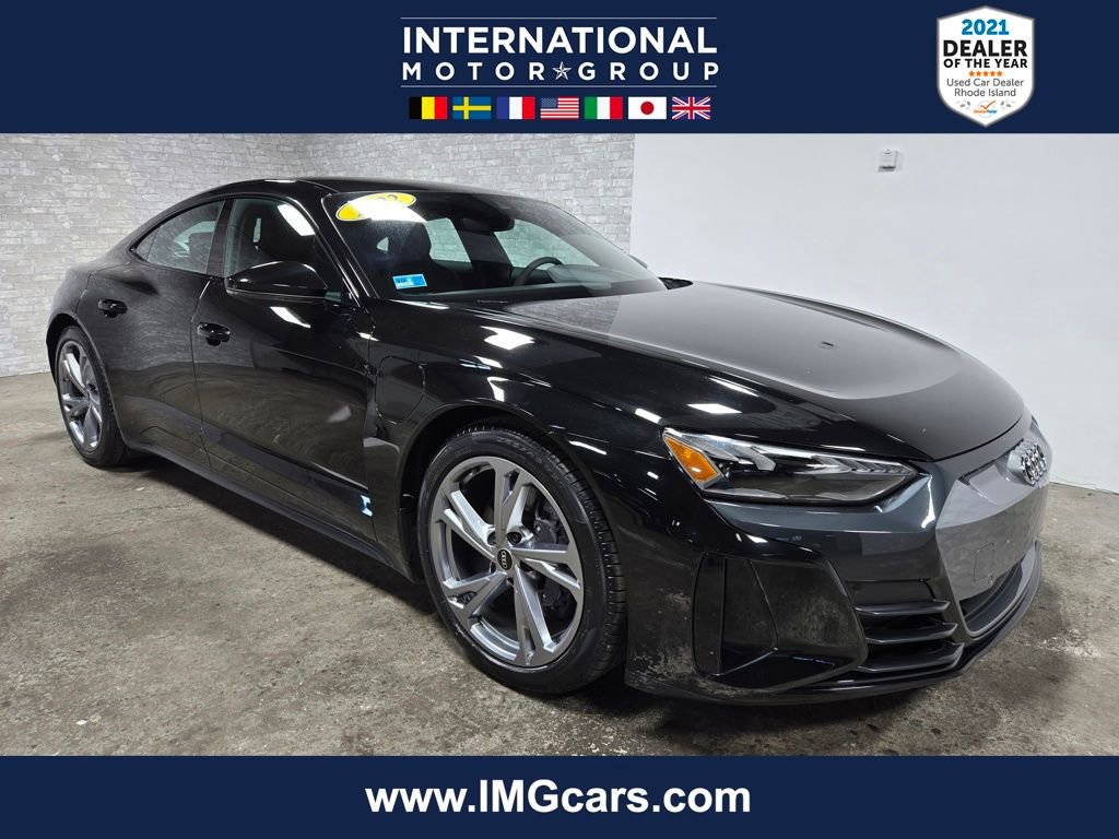 Used 2022 Audi e-tron GT Premium Plus image 1
