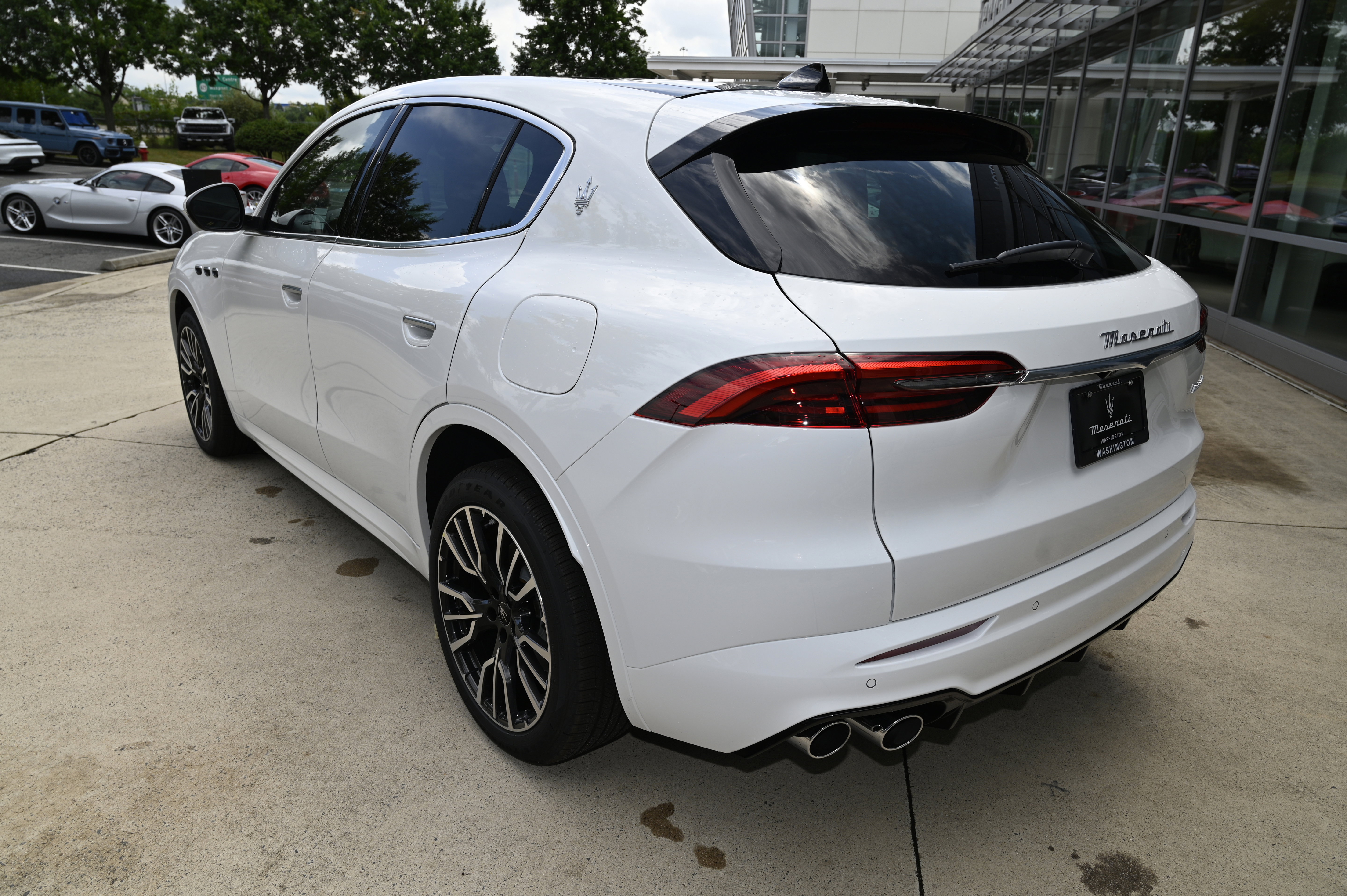 New 2025 Maserati Grecale GT image 7