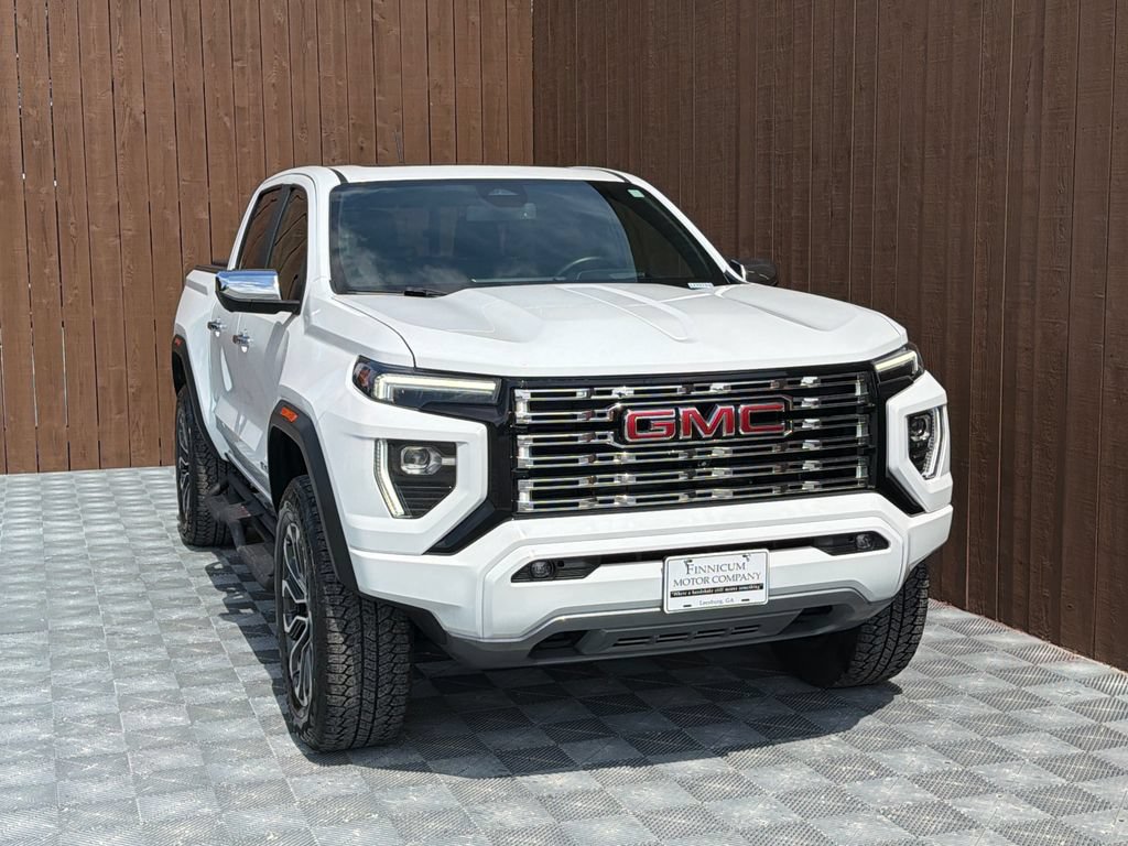 Used 2023 GMC Canyon Denali AWD/4WD image 13