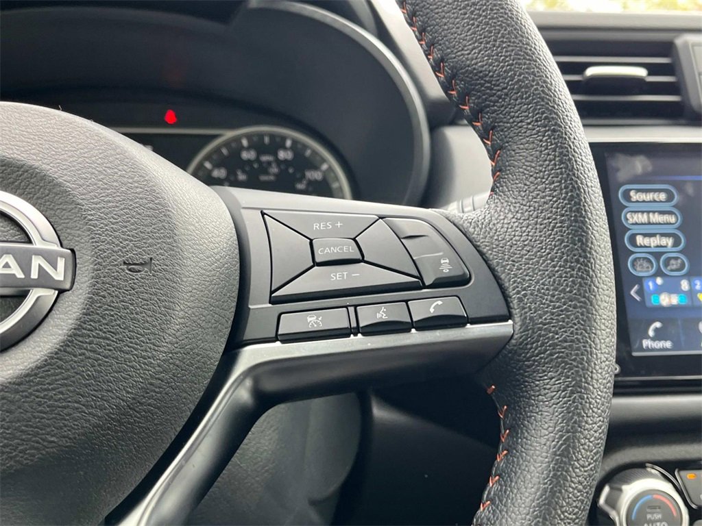 Used 2025 Nissan Versa SR w/ Trunk Package image 27