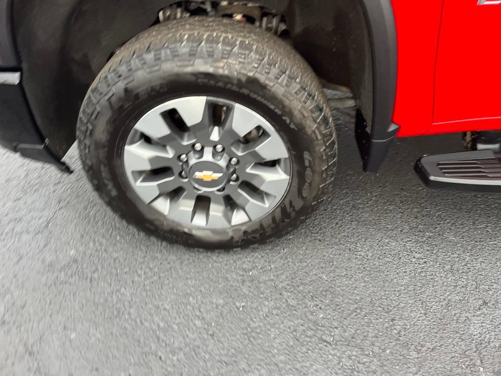 Used 2024 Chevrolet Silverado 2500 Custom w/ Custom Value Package image 35