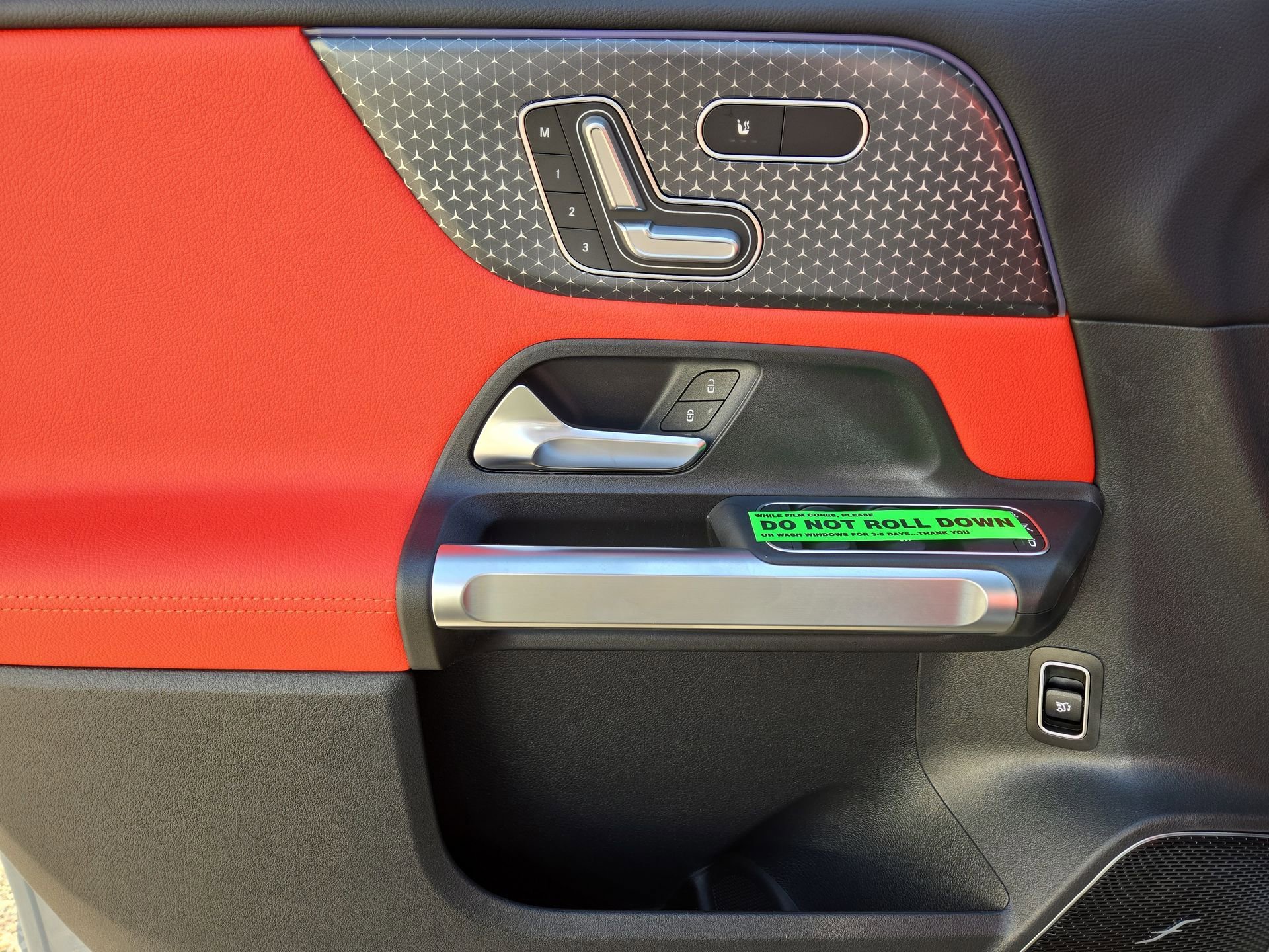 New 2026 Mercedes-Benz GLB 35 AMG 4MATIC image 15