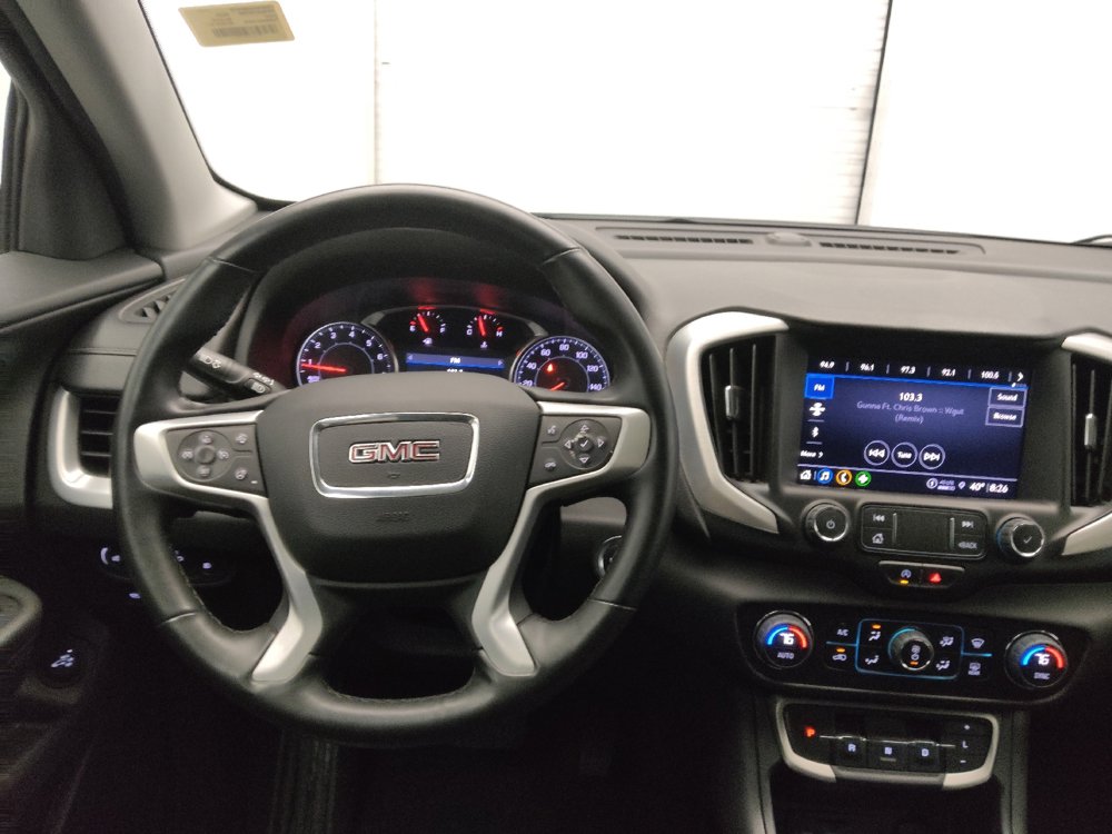 Used 2023 GMC Terrain SLT image 22