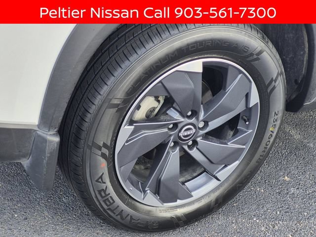 Certified 2024 Nissan Rogue SV FWD image 7