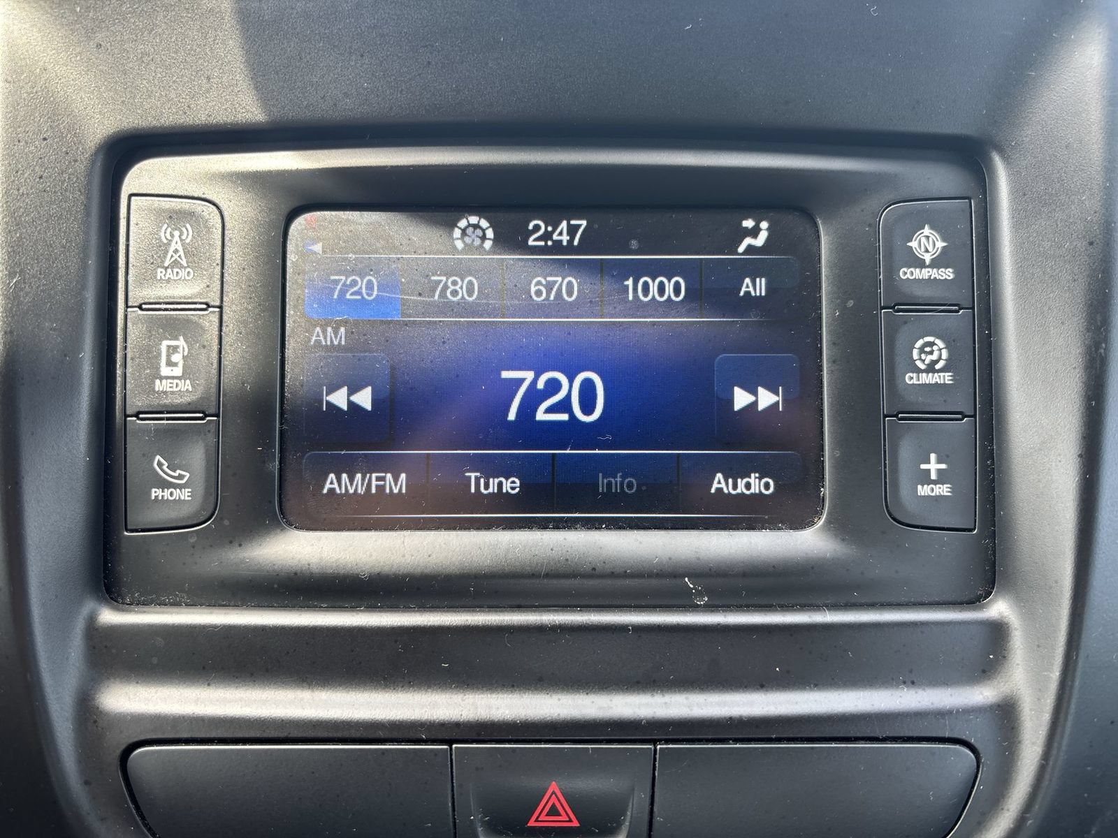 Used 2017 Chrysler 200 LX FWD image 17