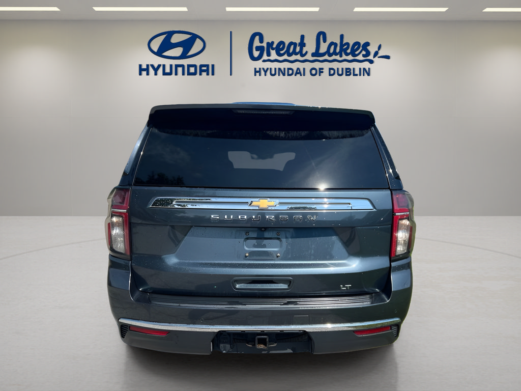 Used 2021 Chevrolet Suburban LT RWD image 4