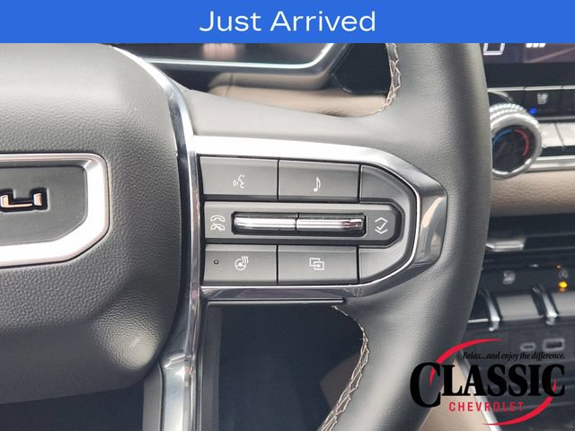 Used 2025 GMC Canyon Denali AWD/4WD image 38