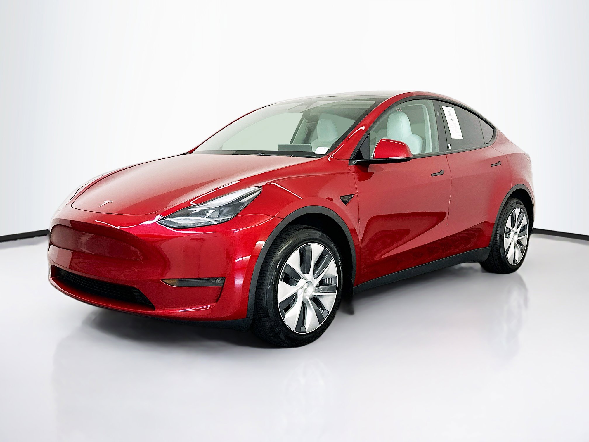 Used 2024 Tesla Model Y Long Range image 3