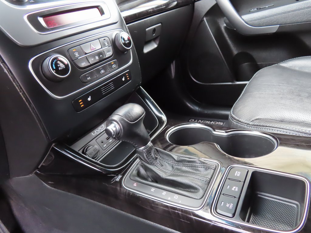Used 2014 Kia Sorento EX image 19