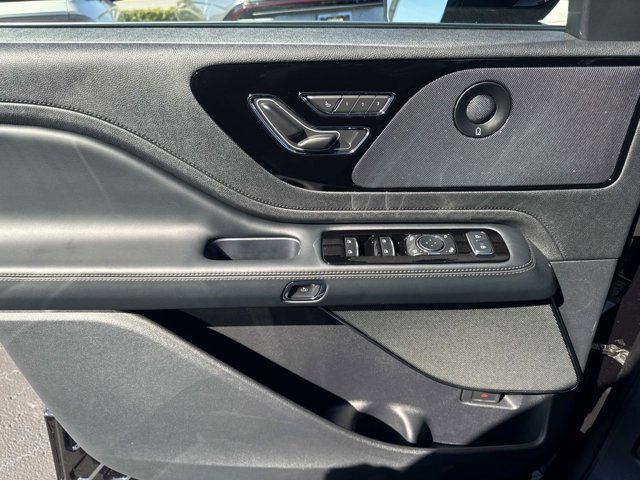 New 2026 Lincoln Aviator 2WD image 9